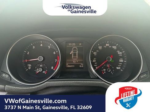 Used 2017 Volkswagen Passat 1.8T R-Line image 19