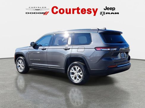 Certified 2023 Jeep Grand Cherokee L Limited AWD/4WD image 6