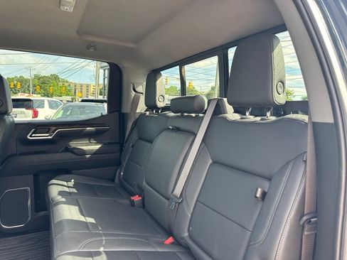 Used 2024 GMC Sierra 1500 SLT w/ SLT Premium Package AWD/4WD image 26