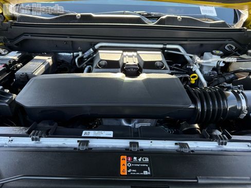 Used 2023 Chevrolet Colorado Trail Boss w/ Technology Package image 31