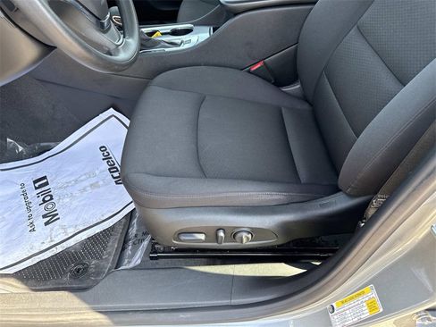 Used 2024 Chevrolet Malibu LT image 10