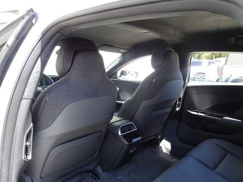 Used 2024 Lucid Air Touring AWD/4WD image 14