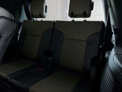 Used 2025 Lexus LX 700h Overtrail image 34