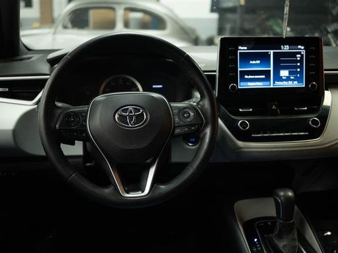 Used 2021 Toyota Corolla SE w/ Carpet Mat Package (TMS) FWD image 16