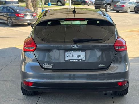 Used 2016 Ford Focus SE image 5