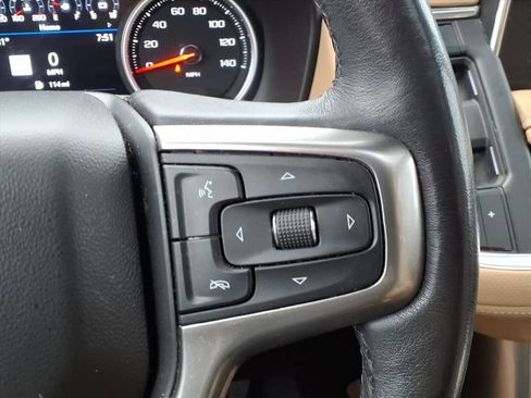 Used 2021 Chevrolet Suburban Premier AWD/4WD image 14