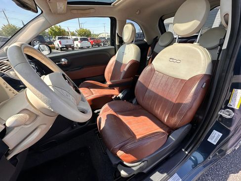 Used 2015 FIAT 500 Lounge w/ Luxury Leather Package FWD image 13