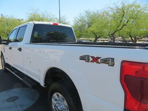 Used 2020 Ford F250 XLT AWD/4WD image 7