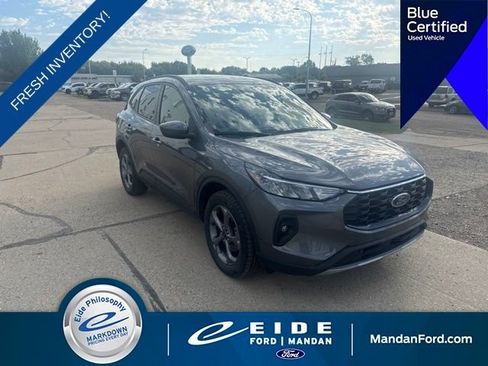 Used 2025 Ford Escape ST-Line Select AWD/4WD image 1