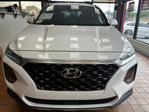 Used 2019 Hyundai Santa Fe SE FWD image 6