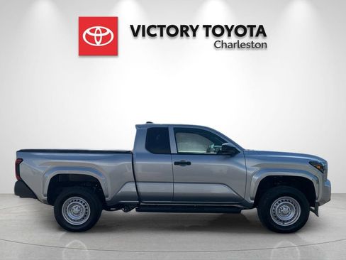 Used 2026 Toyota Tacoma SR w/ SR Upgrade Package image 6