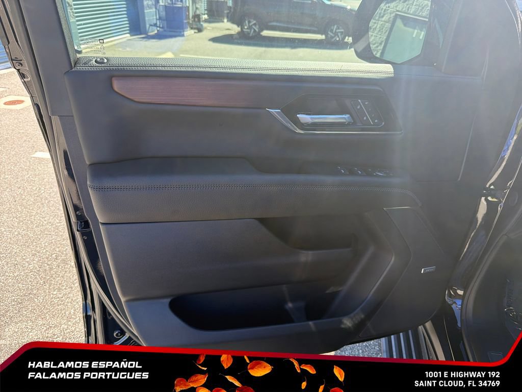 New 2026 GMC Yukon XL Denali w/ Denali Reserve Package AWD/4WD image 12