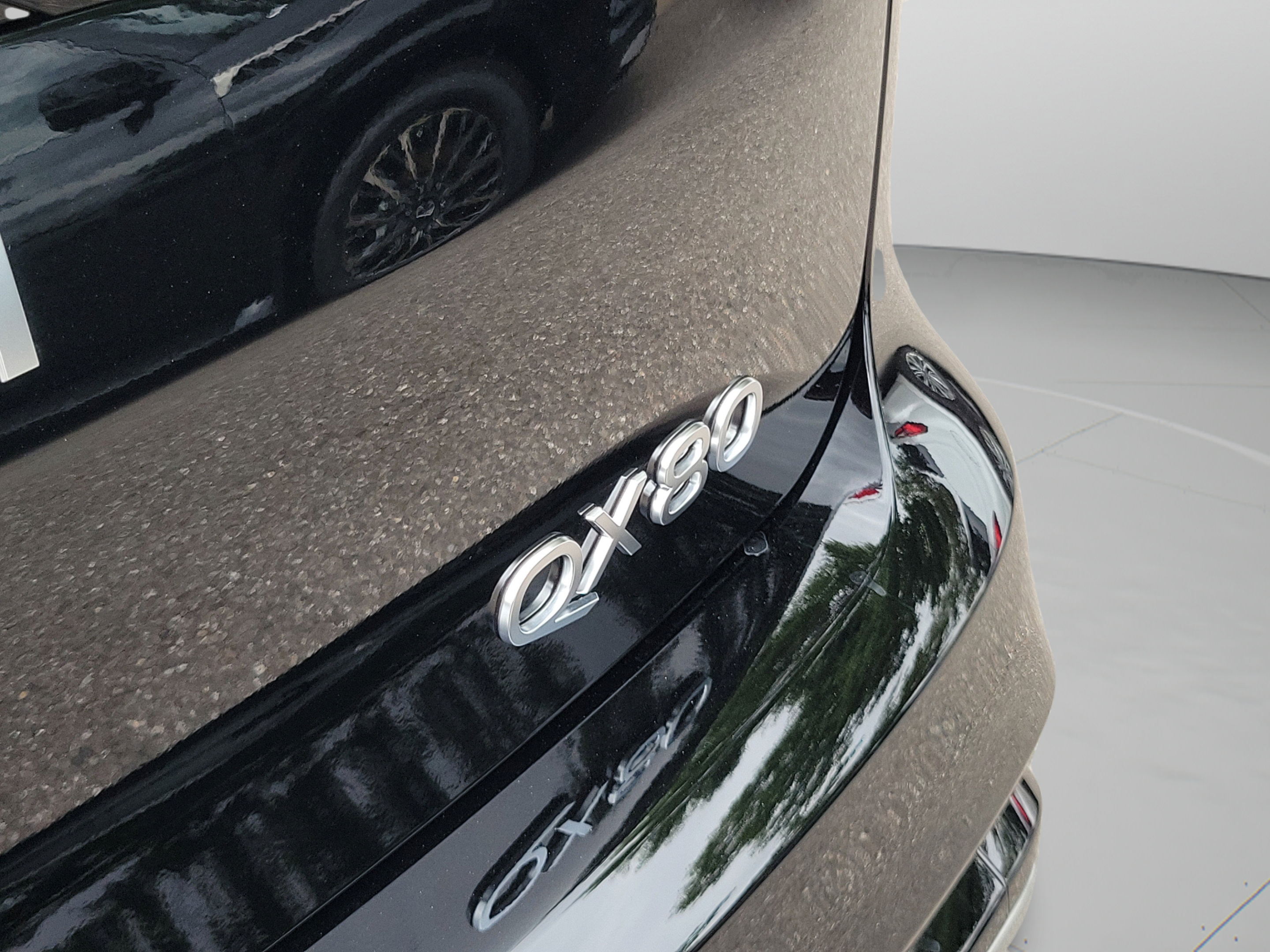 New 2026 INFINITI QX80 Luxe w/ Exterior Package RWD image 7