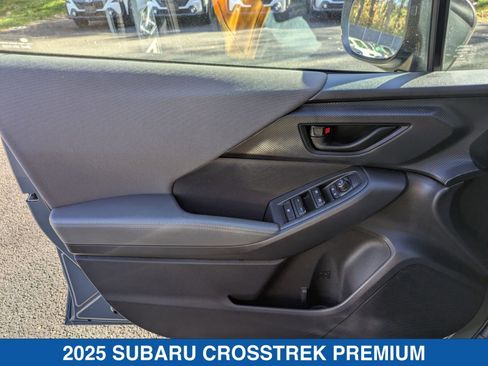 Certified 2025 Subaru Crosstrek 2.0i Premium image 12