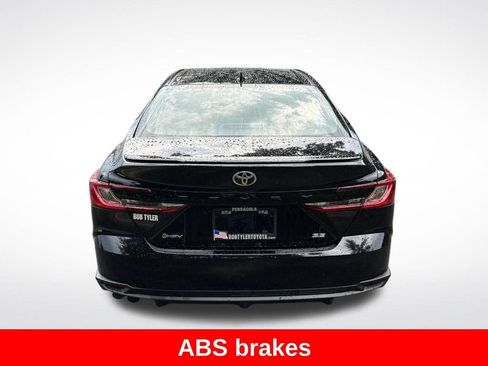 Used 2026 Toyota Camry SE FWD image 6