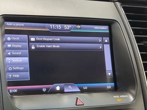 Used 2013 Ford Taurus SEL image 33