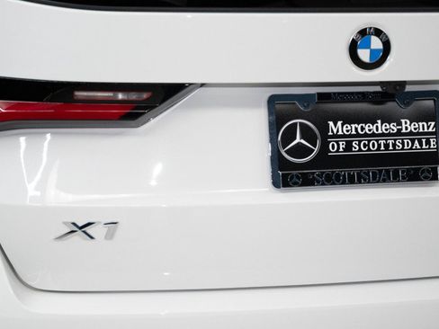 Used 2025 BMW X1 xDrive28i w/ Technology Package AWD/4WD image 9