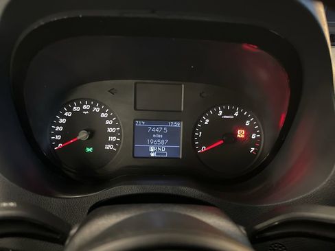 Used 2020 Mercedes-Benz Sprinter 2500 image 15