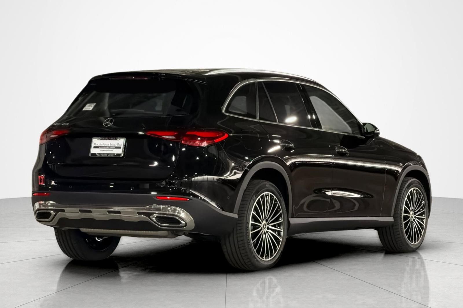 New 2027 Mercedes-Benz GLC 300 image 5