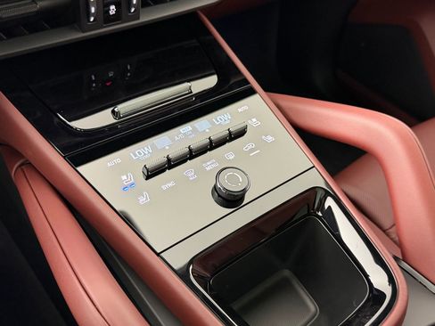 New 2026 Porsche Cayenne E-Hybrid image 26