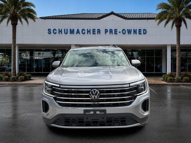 Used 2025 Volkswagen Atlas SE w/ Black Wheel Package AWD/4WD image 2
