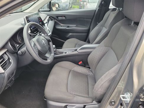 Used 2021 Toyota C-HR LE image 13