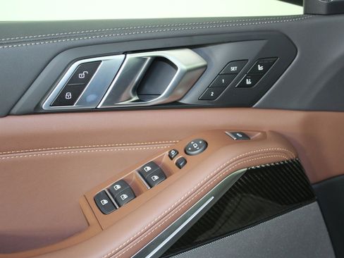 New 2026 BMW X5 M60i w/ Climate Comfort Package image 24