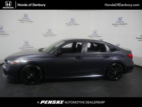 Used 2024 Honda Civic Sport image 1