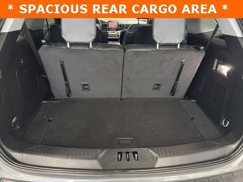 Used 2023 Ford Explorer XLT w/ Equipment Group 202A image 34