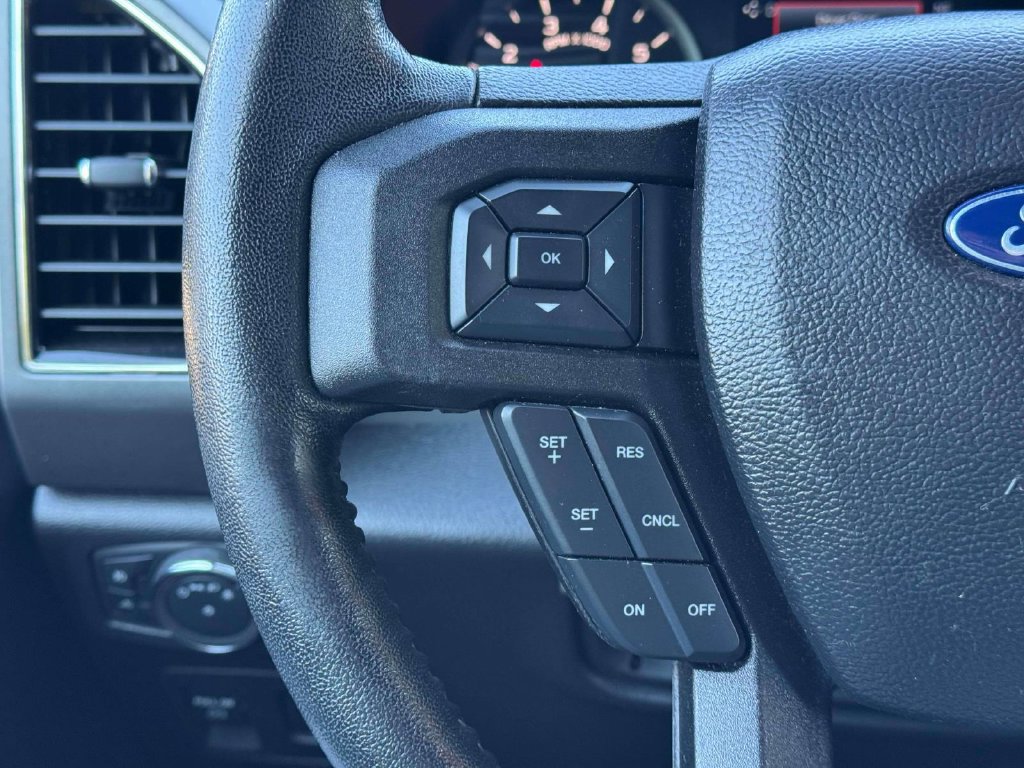 Used 2018 Ford F150 XLT w/ Equipment Group 302A Luxury AWD/4WD image 22