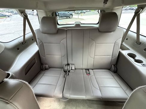 Used 2016 Chevrolet Suburban LTZ AWD/4WD image 34