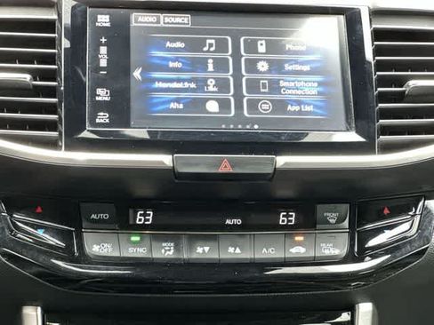 Used 2017 Honda Accord EX-L image 15