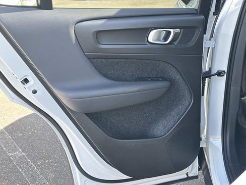 Certified 2023 Volvo C40 P8 Recharge Plus image 20