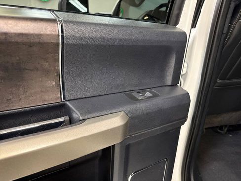 Used 2022 Ford F450 Lariat w/ Lariat Ultimate Package image 41