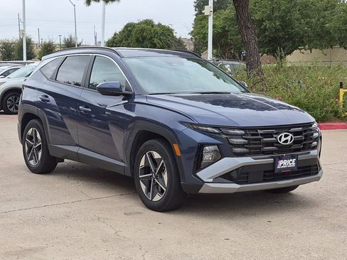 Used 2025 Hyundai Tucson SEL FWD image 3