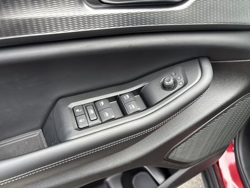 Certified 2024 Jeep Grand Cherokee Altitude image 16