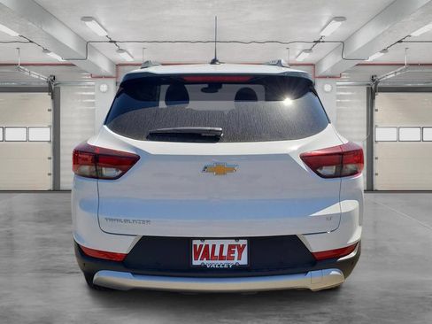 New 2026 Chevrolet TrailBlazer LT w/ Convenience Package FWD image 5
