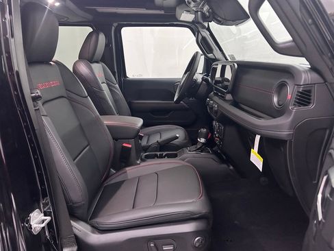 New 2026 Jeep Wrangler Unlimited Rubicon AWD/4WD image 17