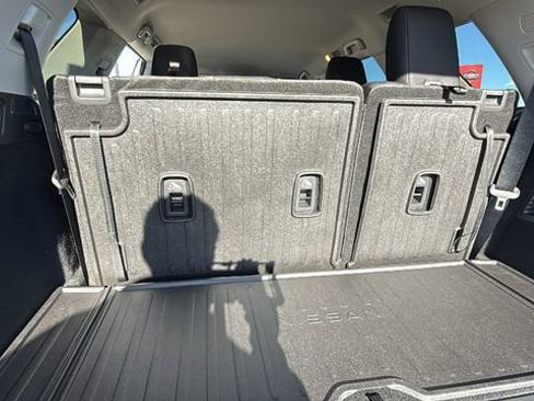 New 2025 Nissan Pathfinder SV w/ Cargo Package image 27