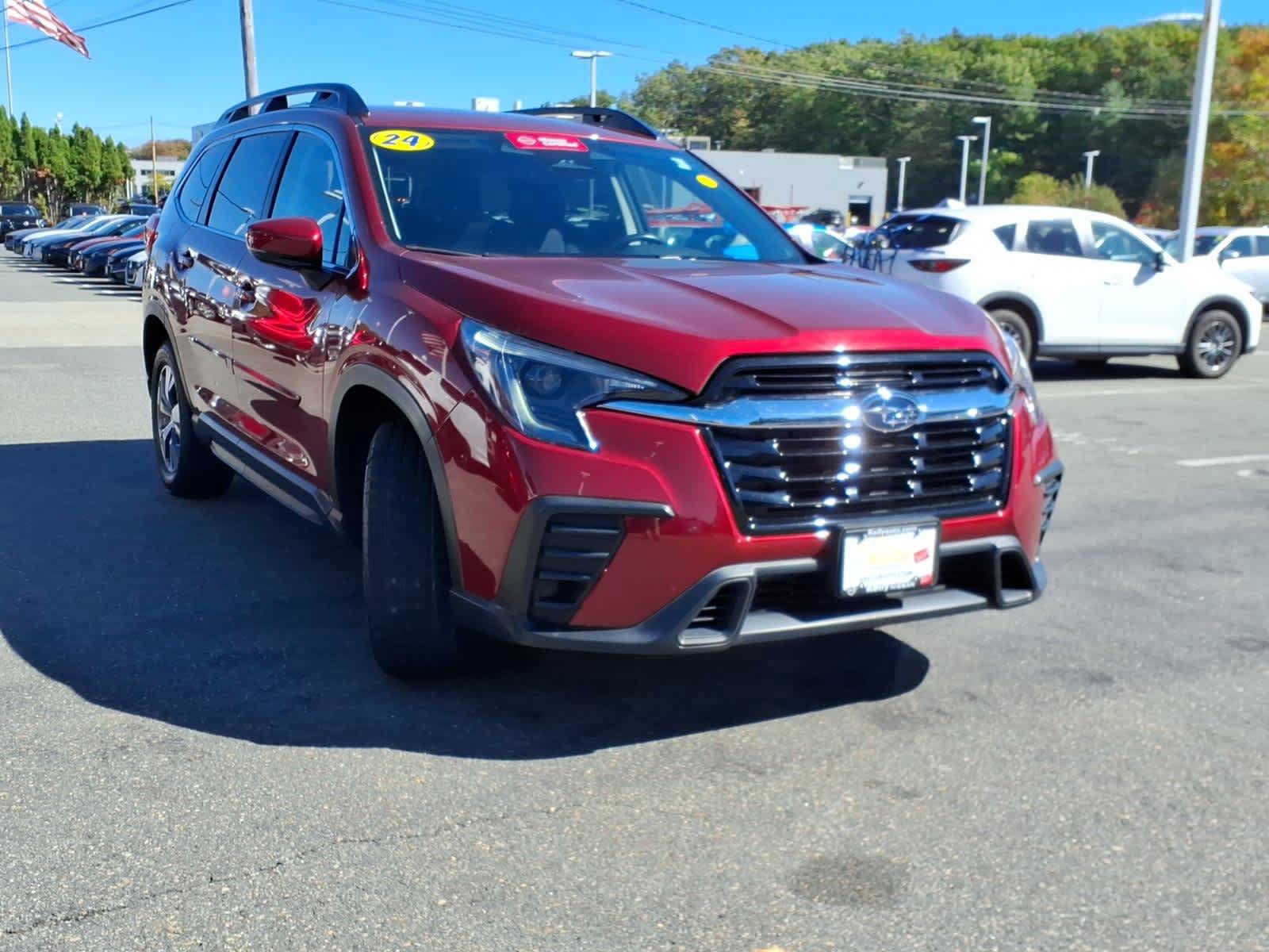 Used 2024 Subaru Ascent Premium w/ Convenience Package AWD/4WD image 3