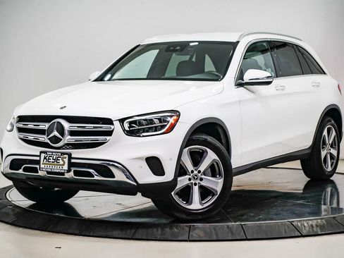 Used 2022 Mercedes-Benz GLC 300 image 1