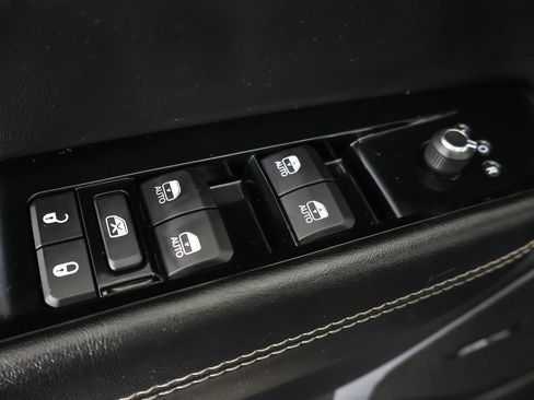 Used 2023 Jeep Wagoneer Series II AWD/4WD image 44