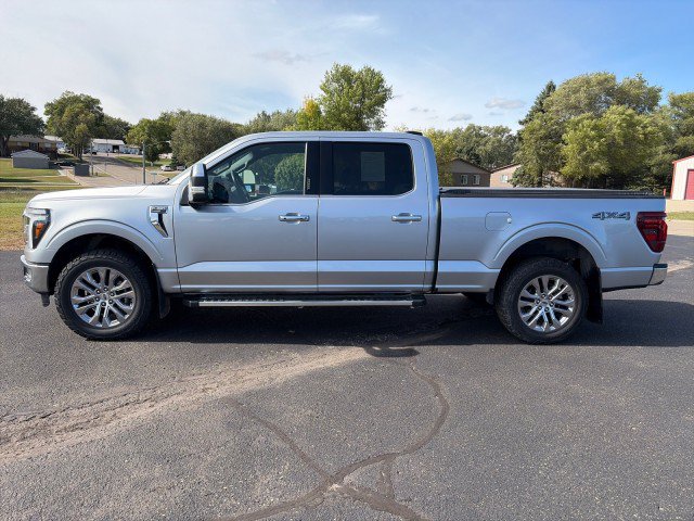 Used 2024 Ford F150 Lariat w/ Equipment Group 502A High AWD/4WD image 2
