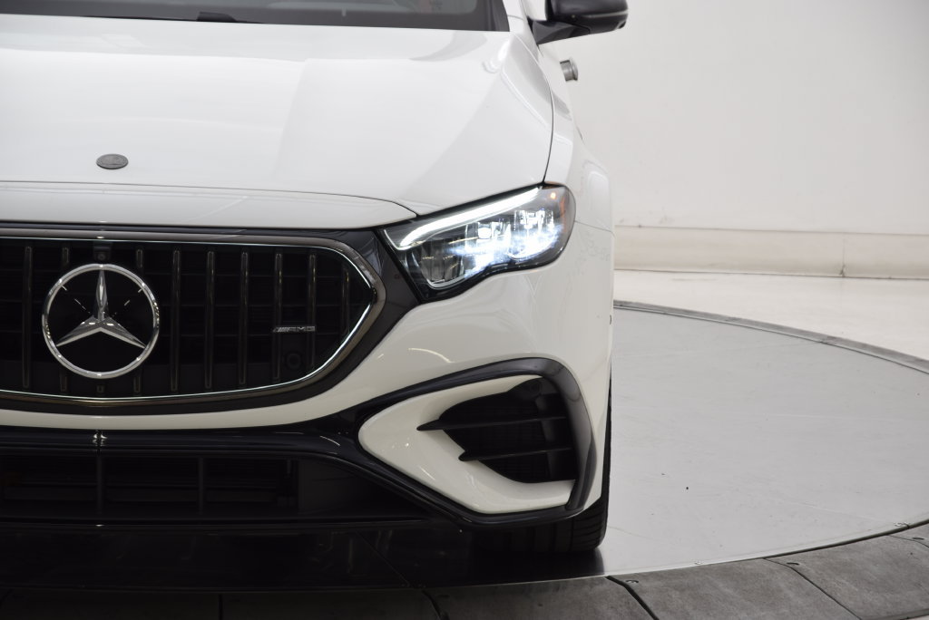 New 2026 Mercedes-Benz E 53 AMG e 4MATIC Sedan image 38
