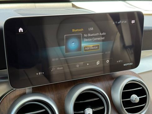 Used 2022 Mercedes-Benz GLC 300 4MATIC w/ Premium Package Lite image 6