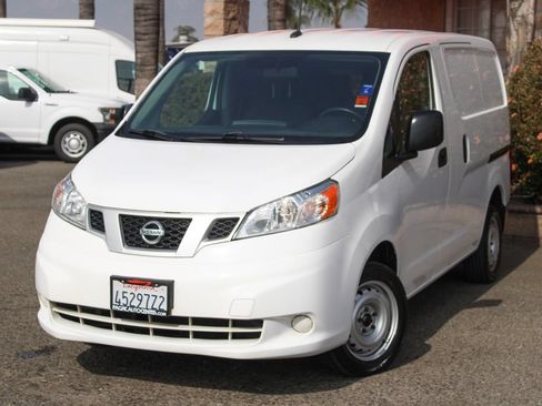 Used 2020 Nissan NV200 S w/ Back Door Glass Package FWD image 4