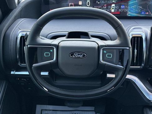 New 2025 Ford Expedition Platinum w/ Stealth Performance Package image 24