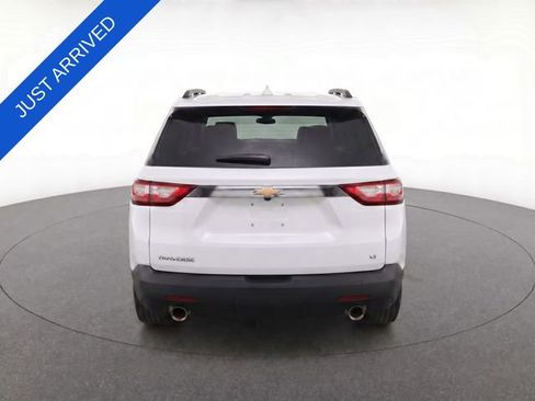 Used 2023 Chevrolet Traverse LT FWD image 10
