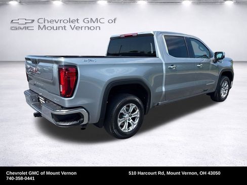 Used 2025 GMC Sierra 1500 SLT AWD/4WD image 5