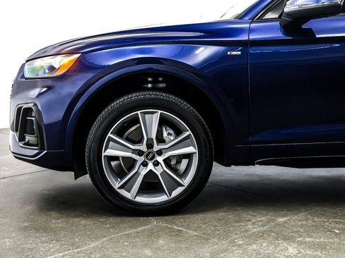 Used 2025 Audi Q5 2.0T Premium w/ Convenience Plus Package image 11